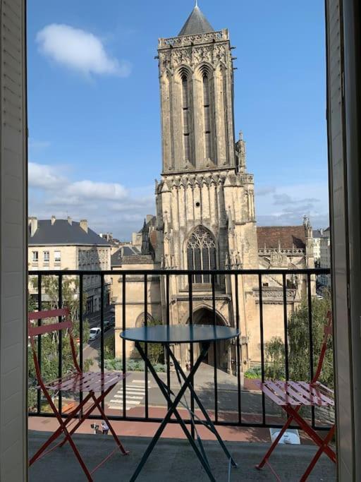 Appart 90M2 Lumineux, Centre, Vue Eglise Penchee Caen Exterior photo